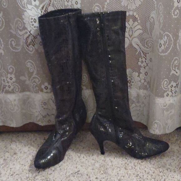 Women's size 8 1/2 Animal print knee high boot 3 1/2 inch heel blue gray - Picture 4 of 11